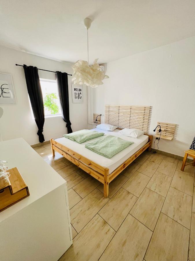 Guesthouse Dvoshko Hvar Zewnętrze zdjęcie