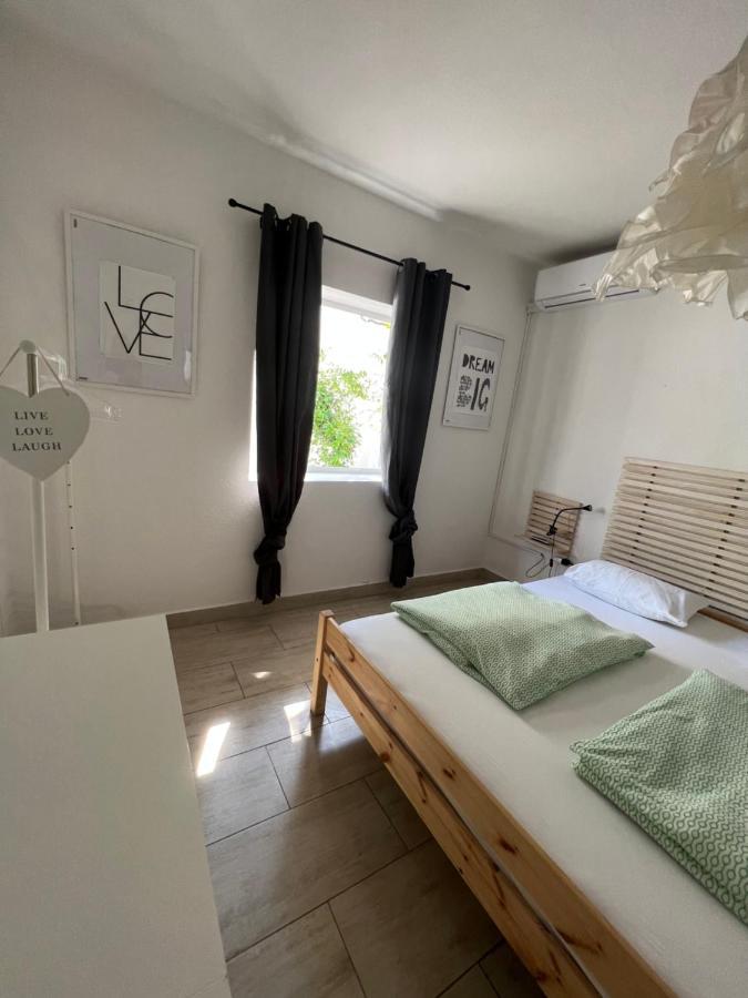 Guesthouse Dvoshko Hvar Zewnętrze zdjęcie