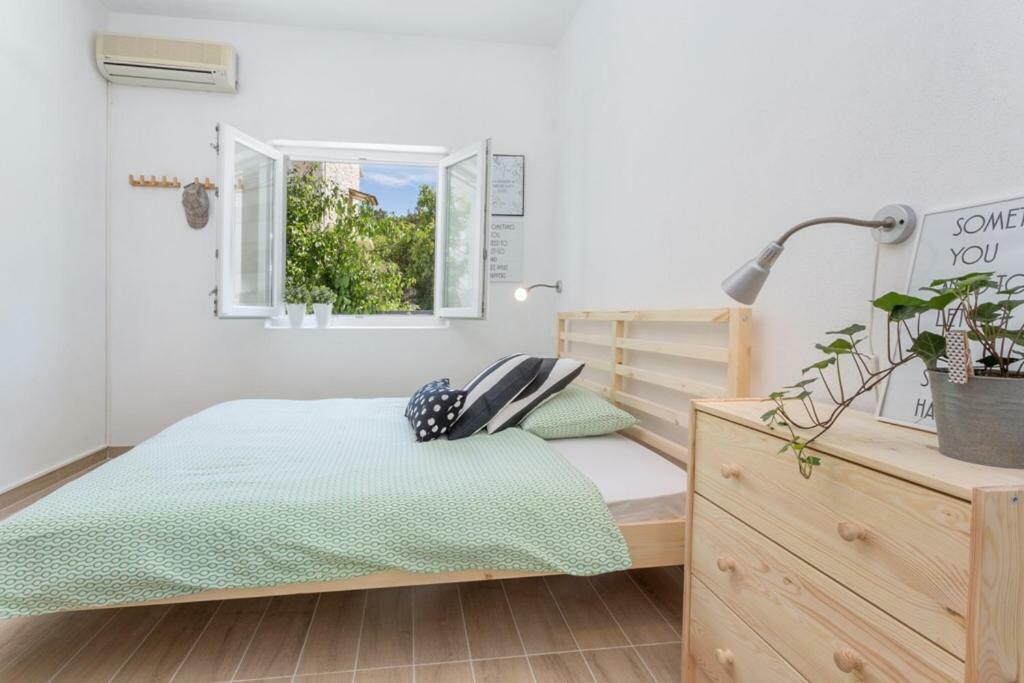 Guesthouse Dvoshko Hvar Zewnętrze zdjęcie